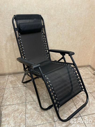 Шезлонг черный