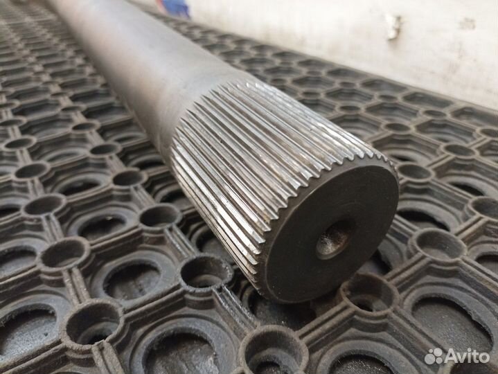 Полуось без блокировки