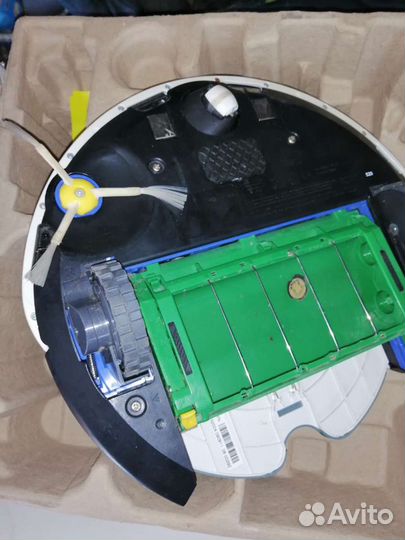 Робот пылесос