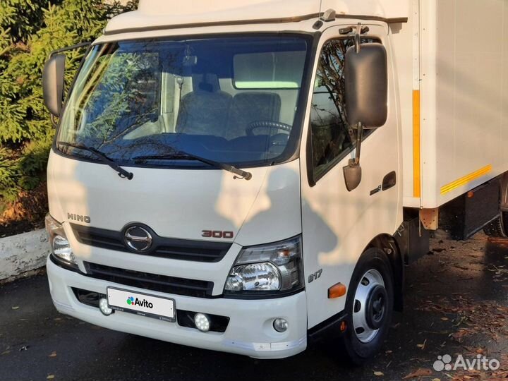 Hino 300 (Dutro), 2020