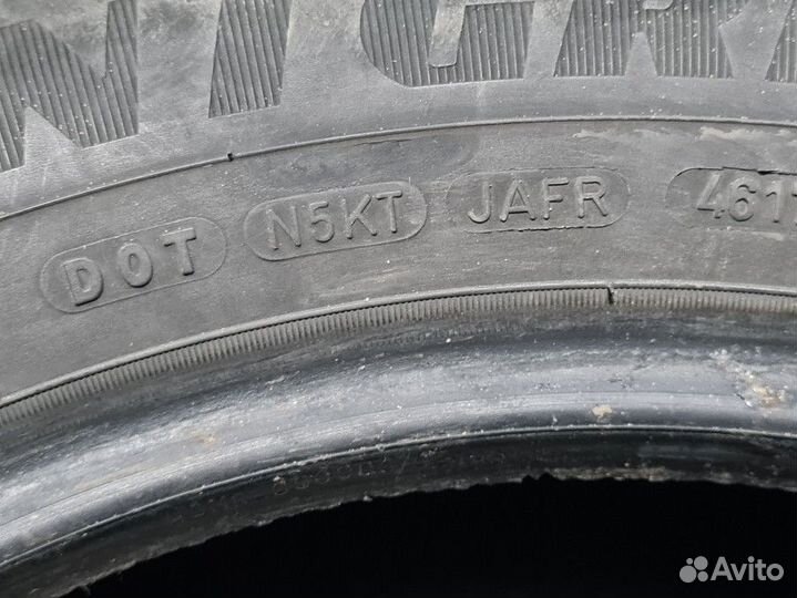 Goodyear EfficientGrip SUV 4x4 215/60 R17 96H