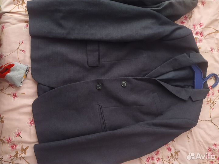 Костюм школьный