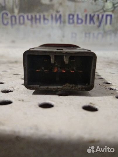 Кнопка аварийной сигнализации Daewoo Nexia