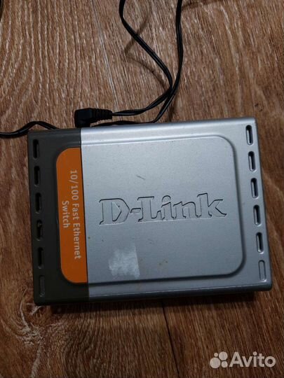 Тупой свитч D-Link