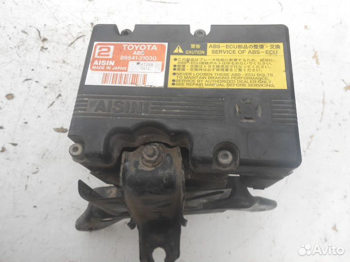 Блок ABS (насос) для Toyota Caldina 2000-2002