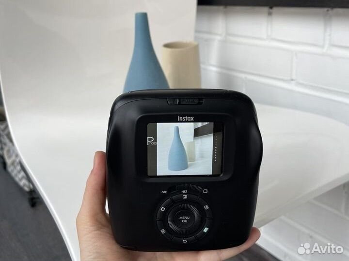Фотоаппарат моментальной печати Instax Square SQ20
