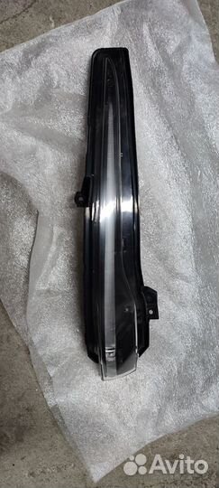 Поворотник зеркала мерседес W222 W205 W167 W213