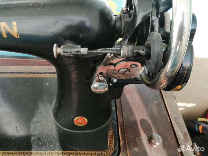 Швейная машина