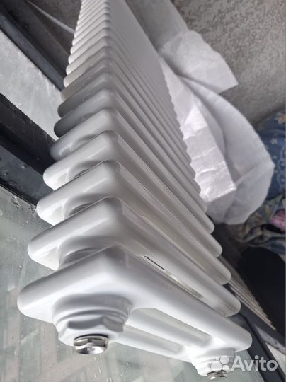 Радиатор Roayl Thermo Insignia VC 3030 22 секции