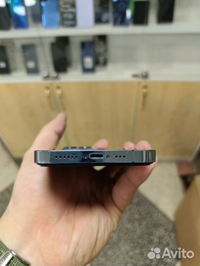 iPhone Xr, 128 ГБ