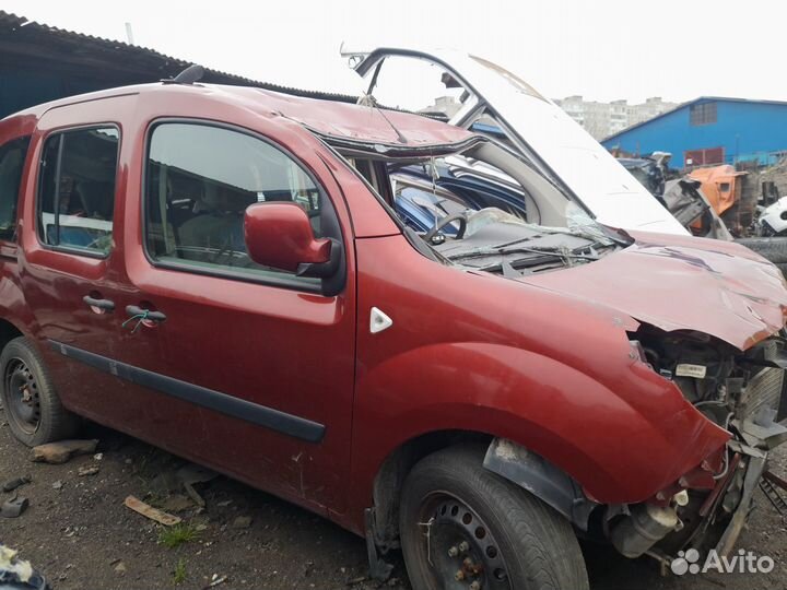 1 кузов по частям Renault Kangoo II