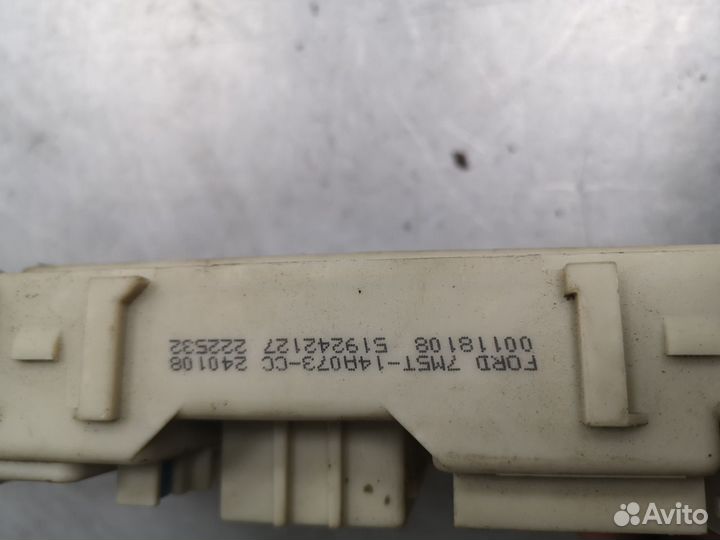 Салоный блок предохранителей Фокус 2+ Focus II+