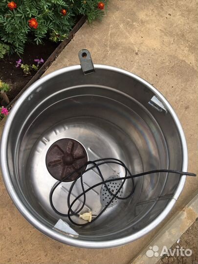 Продается стиральная машинка СССР