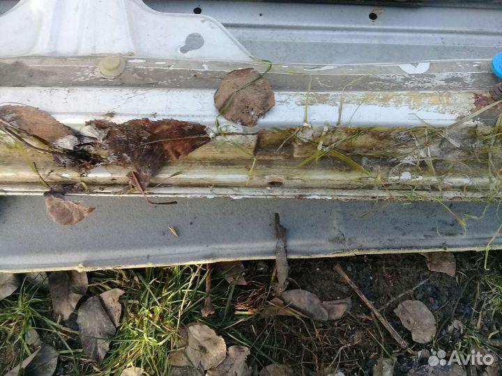 Дверь левая кузов купе Volkswagen Golf 3