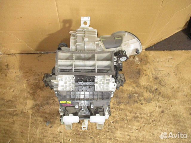 Корпус отопителя Peugeot 308