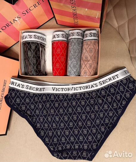 Набор трусов Victoria secret
