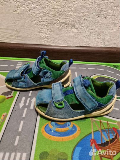 Сандалии ecco biom 22