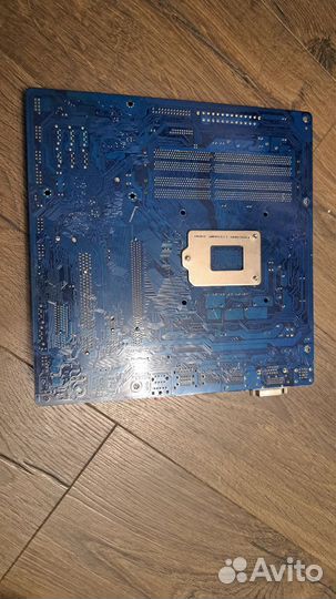 Материнская плата 1155