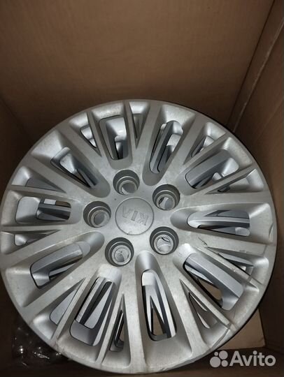 Viatti Strada Asimmetrico V-130 195/65 R15 130V