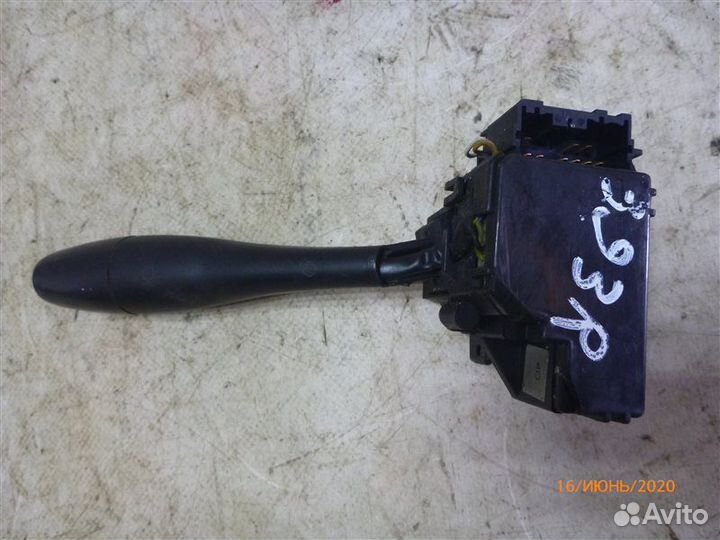 Подрулевой переключатель правый Mitsubishi Space