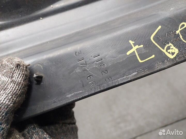 Жабо под дворники Jeep Liberty