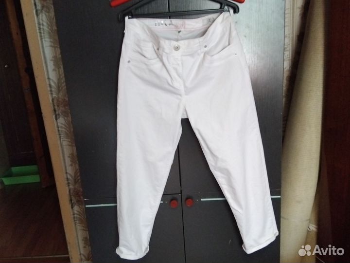 Джинсы женские