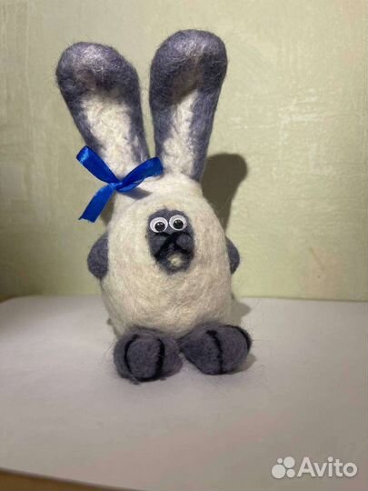 Валяная игрушка Белый кролик
