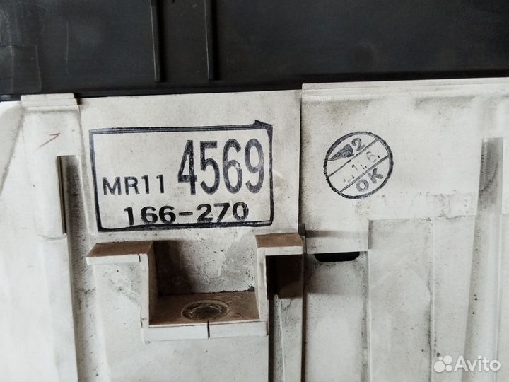 Панель приборов Mitsubishi RVR n23w 4g63