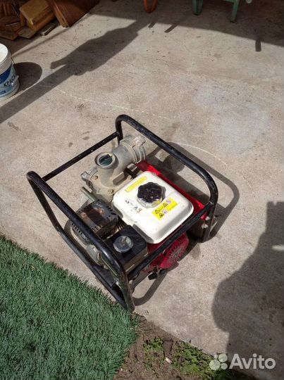 Бензиновая помпа