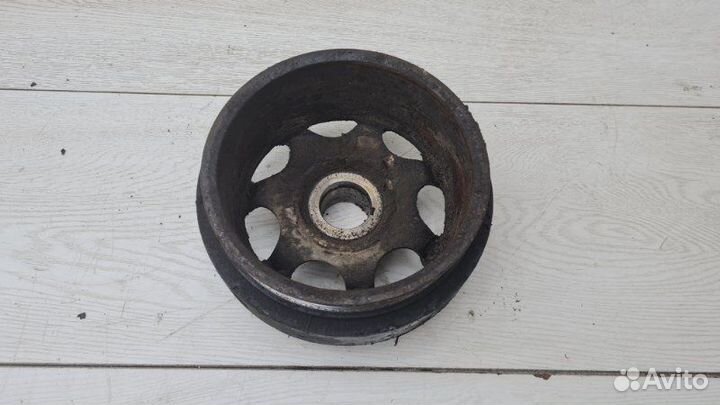 Шкив коленвала Mercedes E-Class W124 111.940 1993