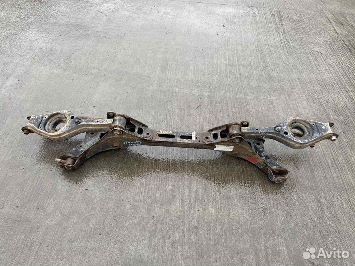 Балка задняя Kia Sportage 3 SL