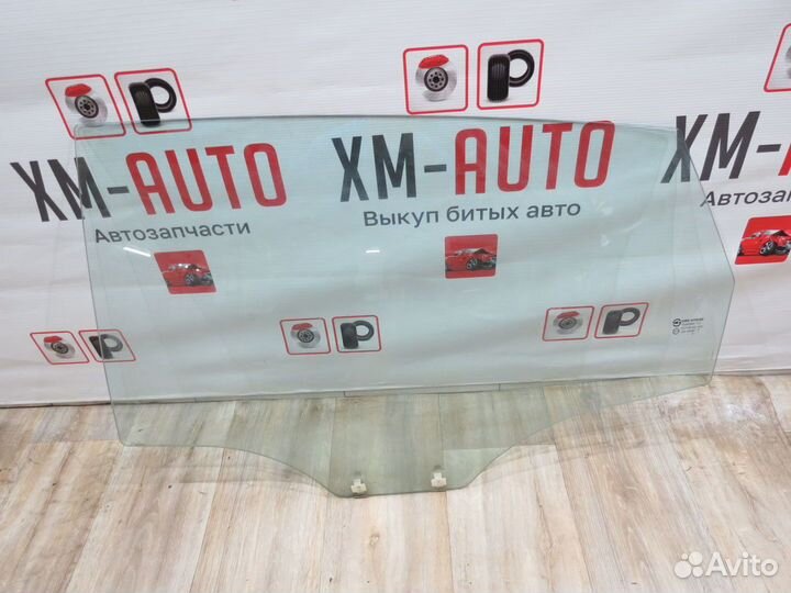 Стекло заднее левое Hyundai Solaris