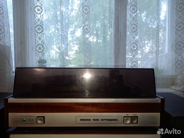 Проигрыватель винила вега 106