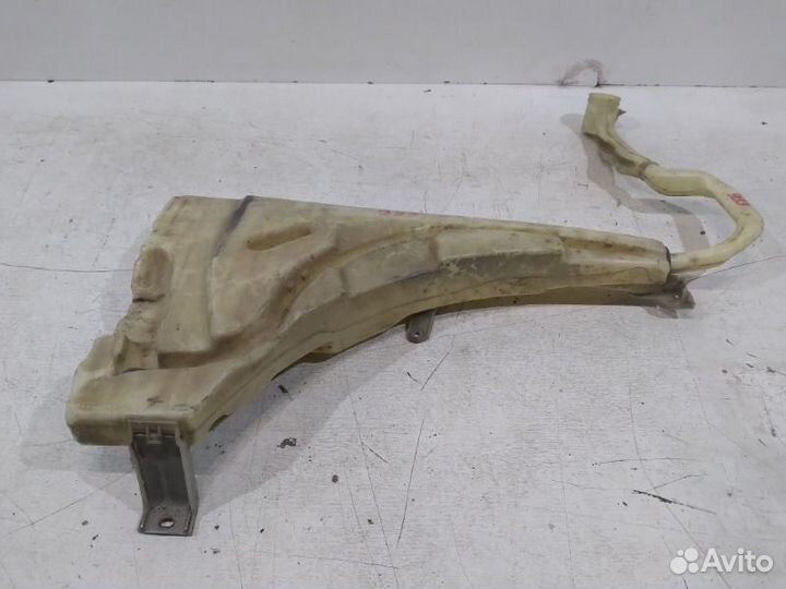 Бачок омывателя передний Volkswagen Touareg 1