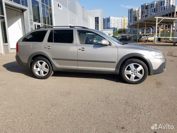 Skoda Octavia Scout 1.8 МТ, 2012, 132 287 км