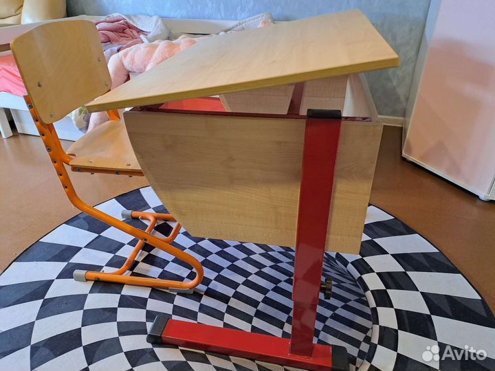 Парта и стул растущие