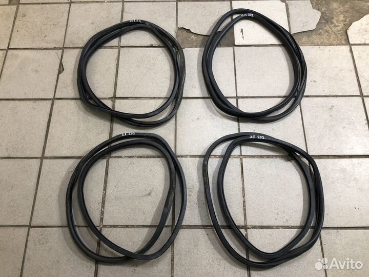 Уплотнительная резинка Audi A6 C6