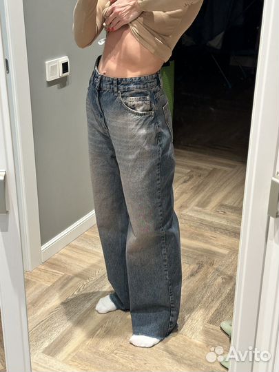 Джинсы lime 36 р-р, с розовым напылением