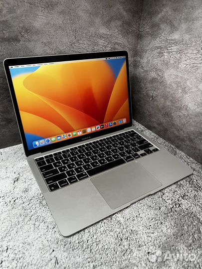 Apple MacBook air 13 2020 m1 8gb 256
