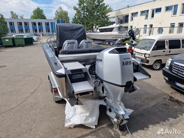 Катер Faster 570CC+Honda 135+опции.Наличие РФ