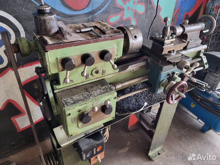 Токарный станок по металлу тв 4