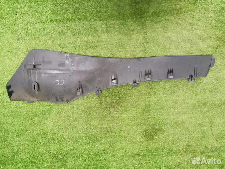 Volkswagen Passat B6 накладка центральной консоли