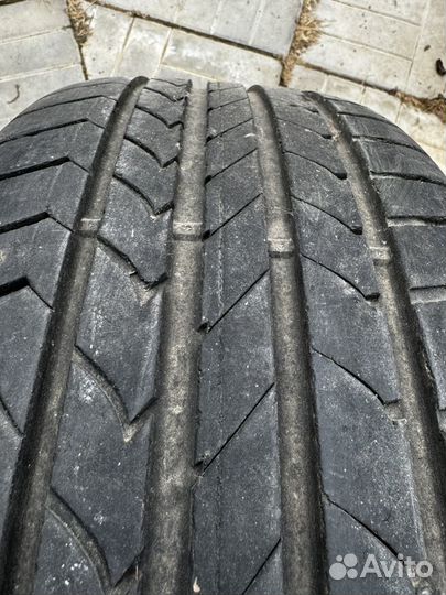 Goodyear EfficientGrip 255/45 R20 и 285/40 R20