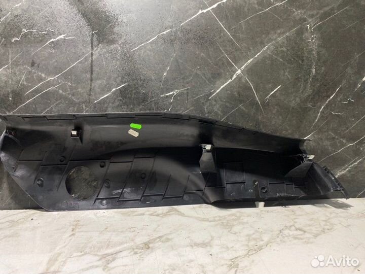 Обшивка стойки задняя Skoda Rapid cfna 2015