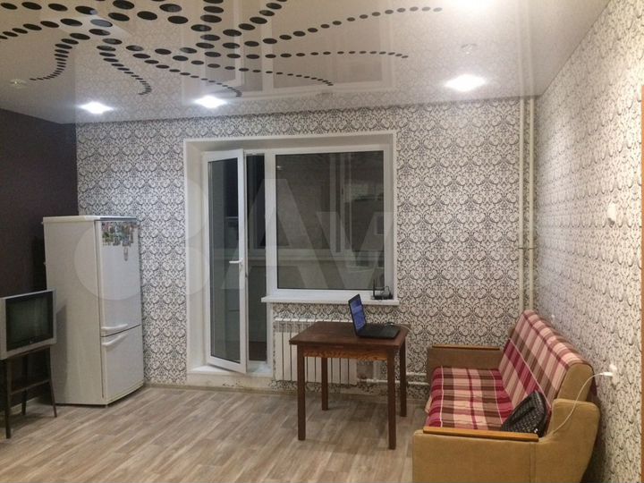 2-к. квартира, 42 м², 2/9 эт.