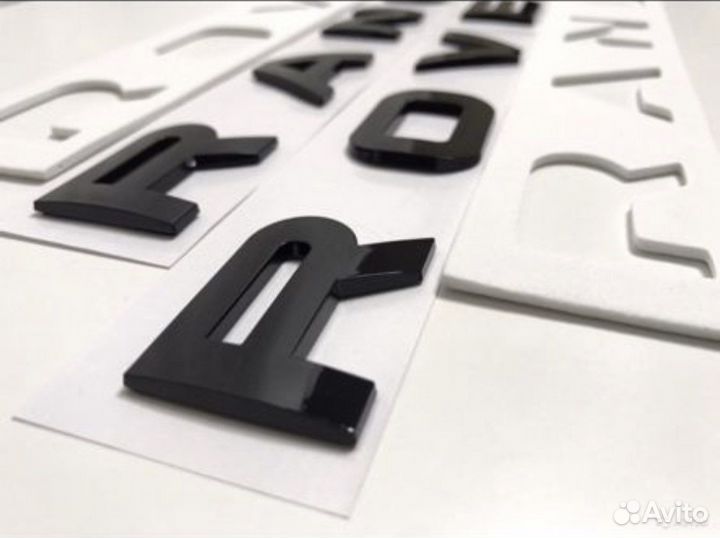 Надпись Range Rover черный глянец