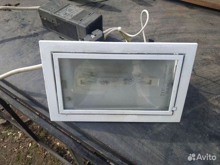 Прожектор встраиваемый