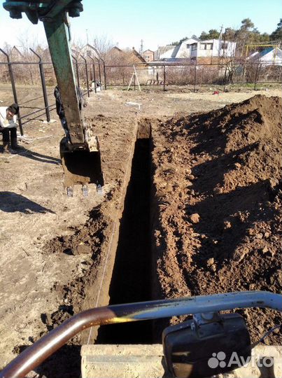 Мини экскаватор