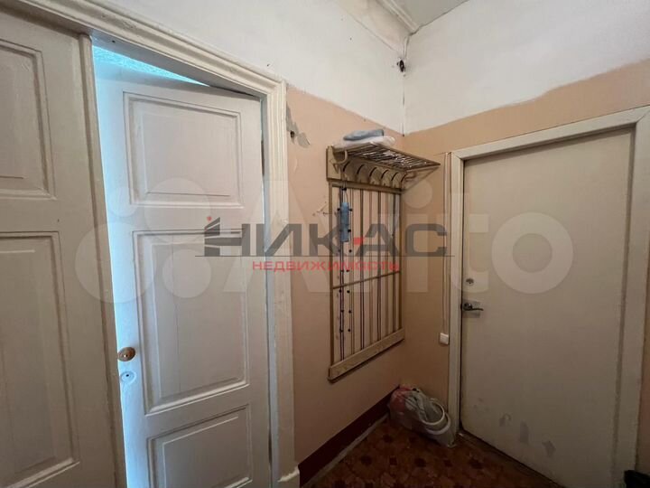 Комната 22 м² в > 9-к., 3/5 эт.