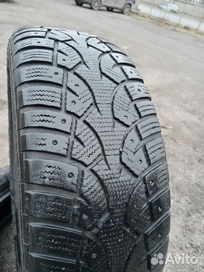 Gislaved Nord Frost III 215/65 R16 98Q